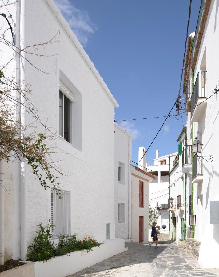 Centric Townhouse Cadaques - Casa Voltes - Villa Bagian luar foto