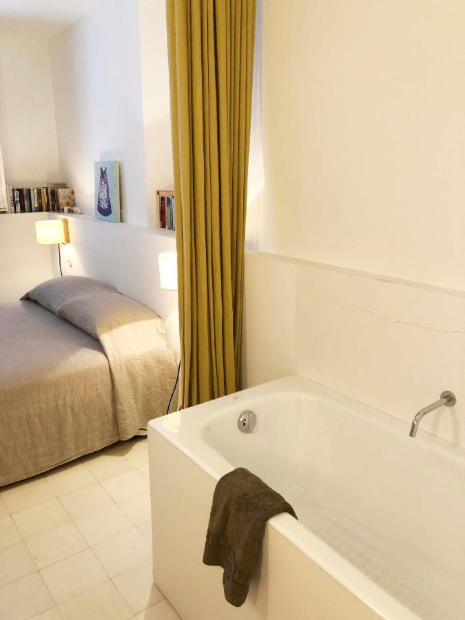 Centric Townhouse Cadaques - Casa Voltes - Villa Bagian luar foto