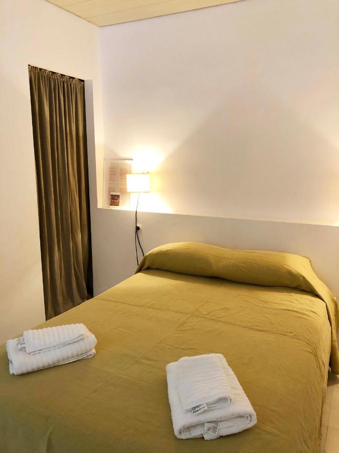 Centric Townhouse Cadaques - Casa Voltes - Villa Bagian luar foto